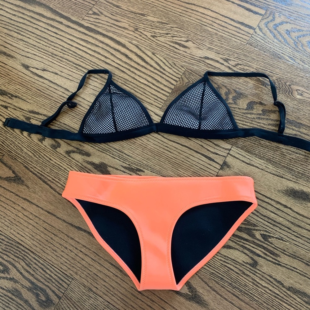 TRIANGL BATHING SUIT